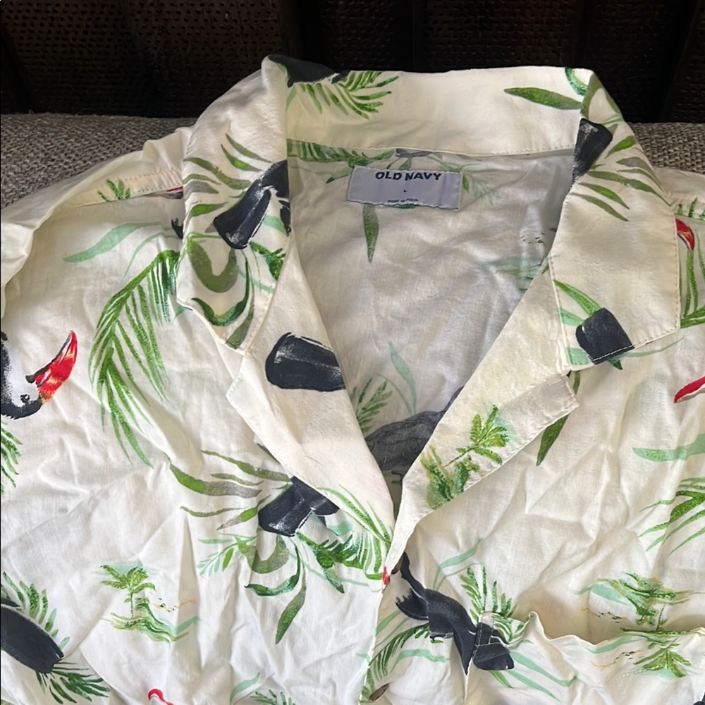 Old Navy Men's Tropical Print Shirt - Cream